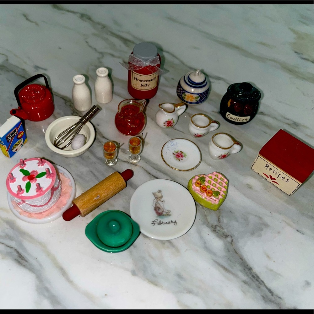 Dollhouse Miniature Kitchen Items